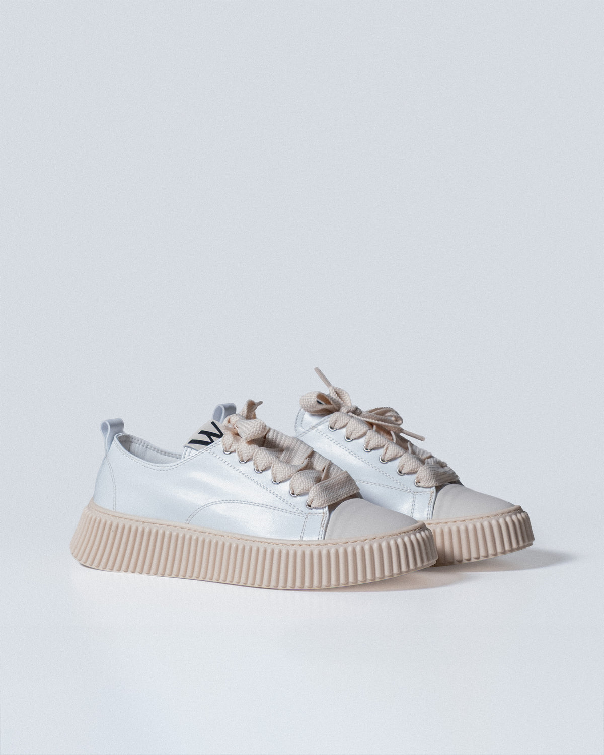 WNB // SNEAKERS WILSON WHITE