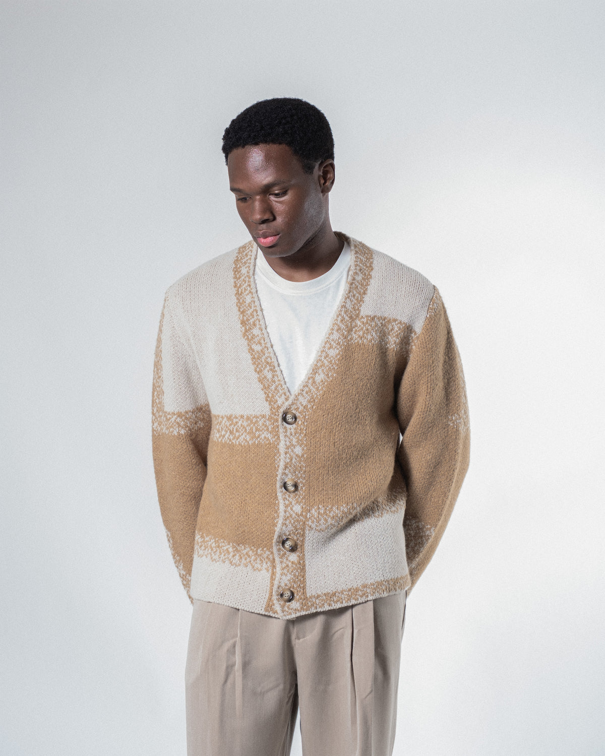 WNB // CARDIGAN SHADE