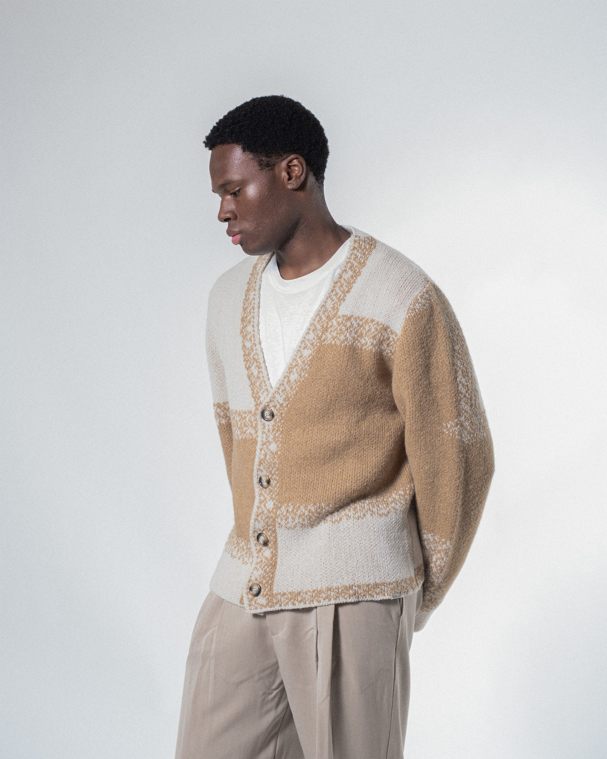 WNB // CARDIGAN SHADE