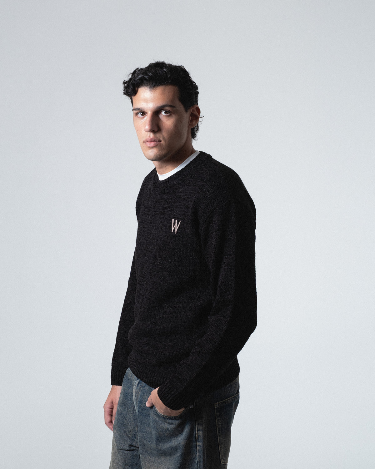 WNB // SWEATER LOGO