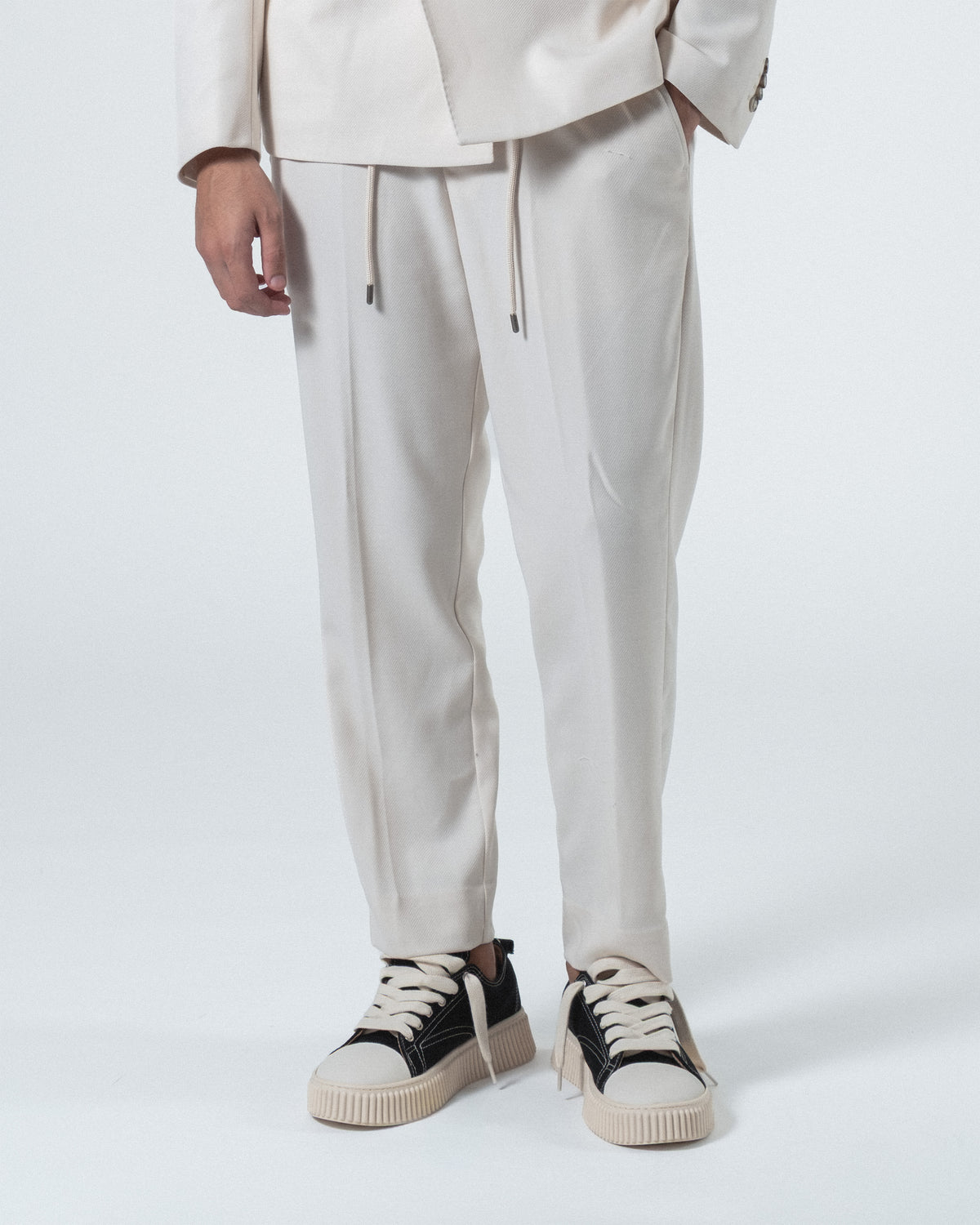 WNB // PANTS NEWMAN