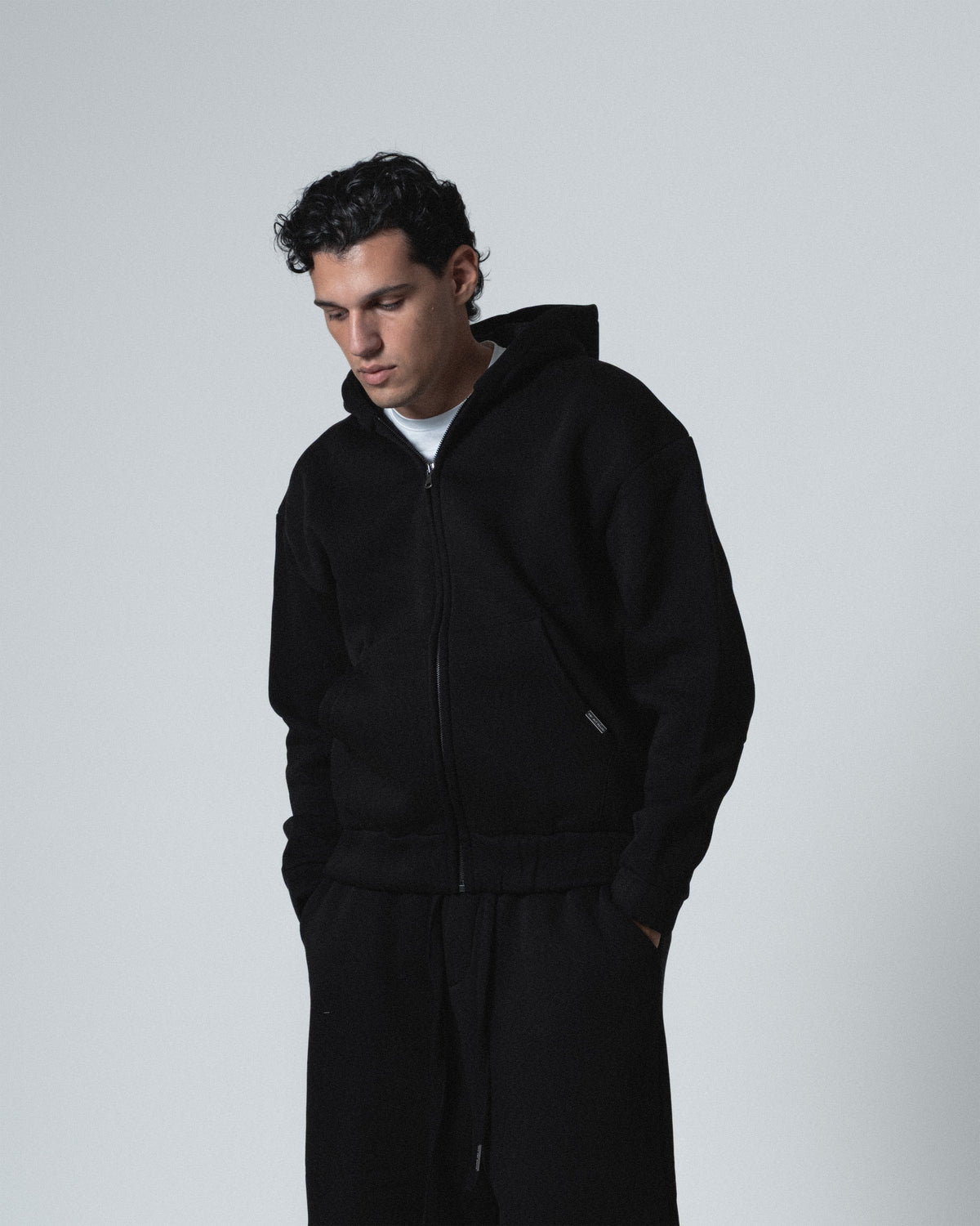 WNB // HOODIE CONCEPTUAL ZIP