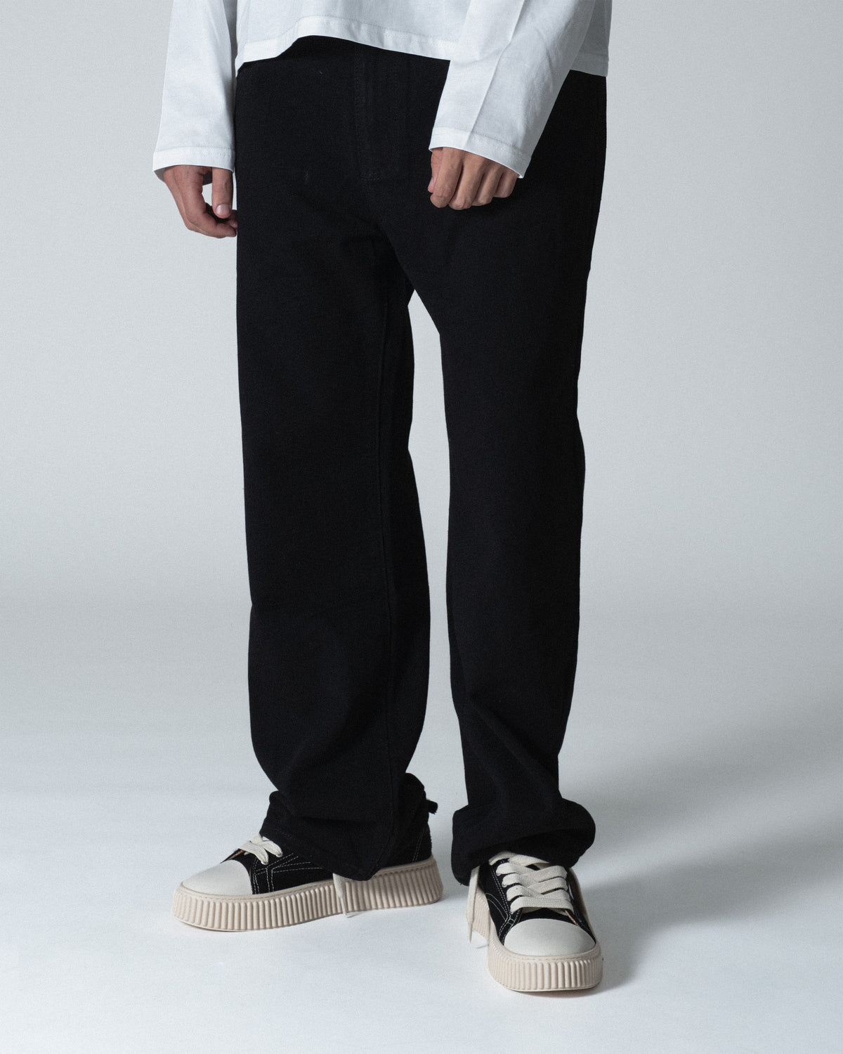 WNB // DENIM BAGGY BLACK