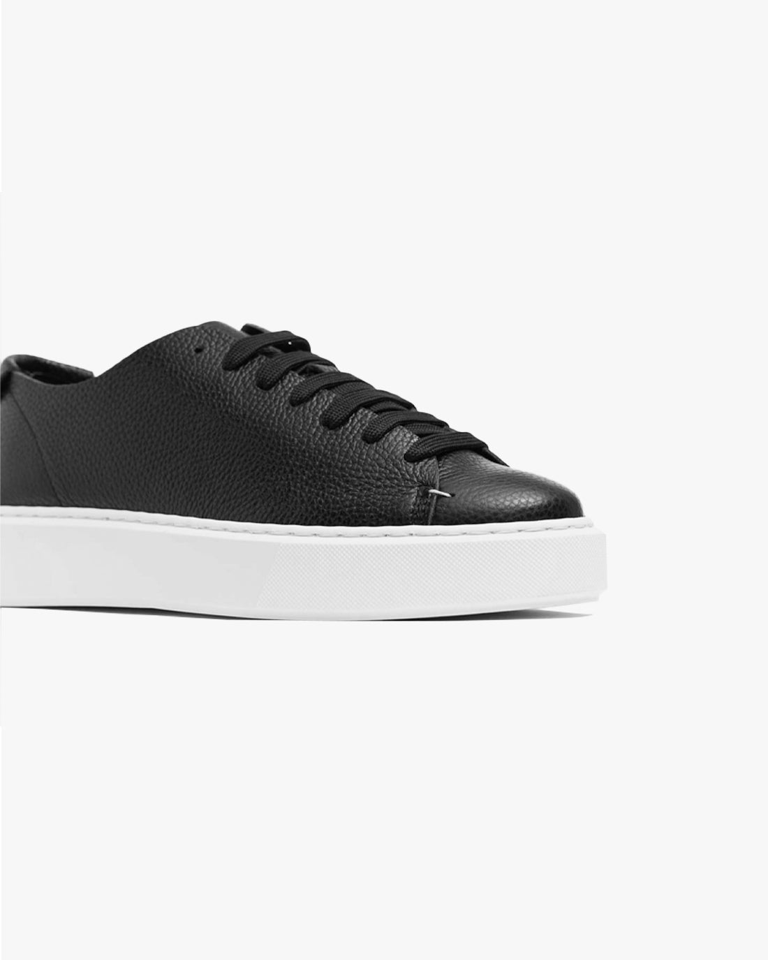 WNB // SNEAKERS ESSENTIAL