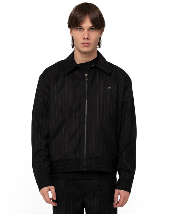 Giacca gessatta con colletto e zip