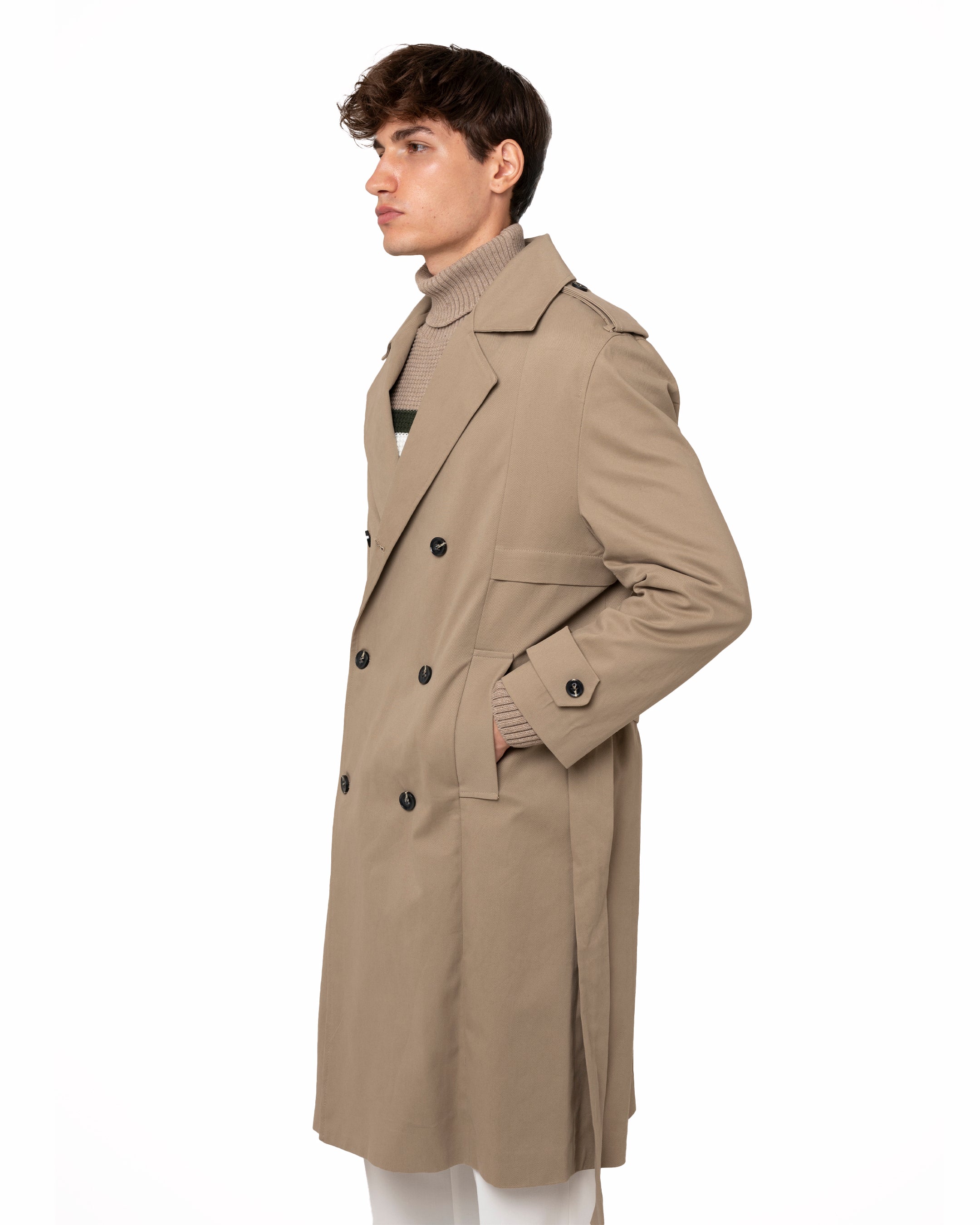 Why not brand Trench over con cintura